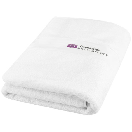 Serviette de bain personnalisable Amelia de 70 x 140 cm en coton de 450 g/m²